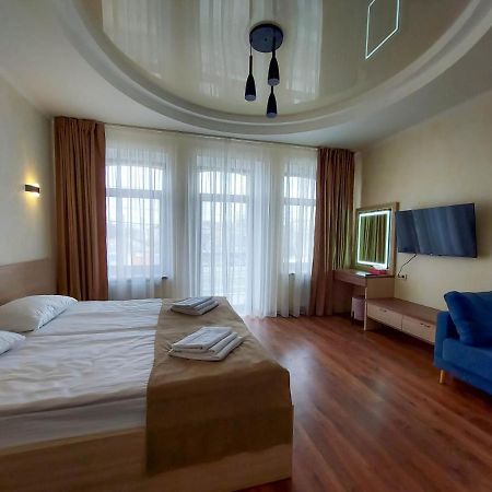 דנייפרופטרובסק Graff Hotel מראה חיצוני תמונה