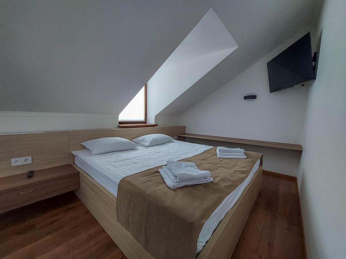 דנייפרופטרובסק Graff Hotel מראה חיצוני תמונה