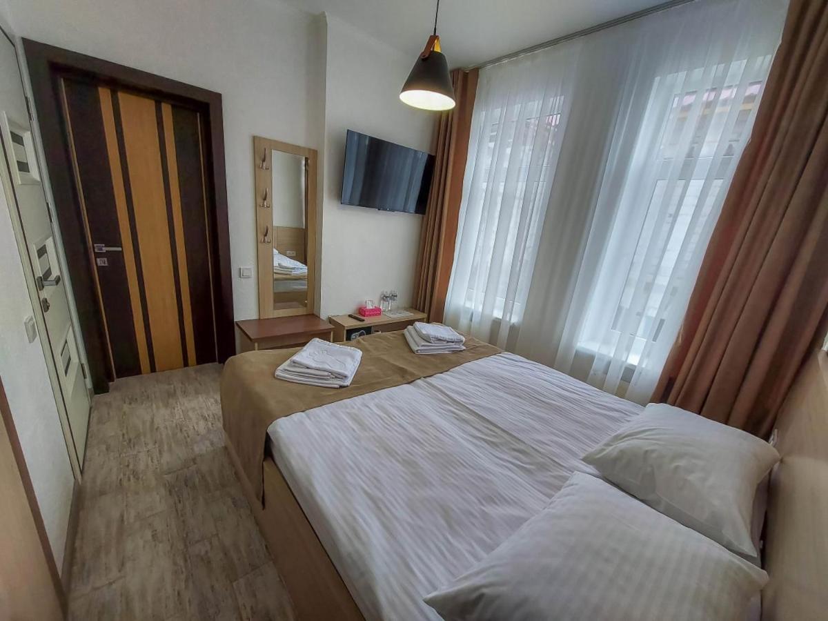 דנייפרופטרובסק Graff Hotel מראה חיצוני תמונה